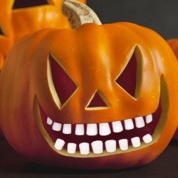 Halloween töklámpáshoz műanyag fogak